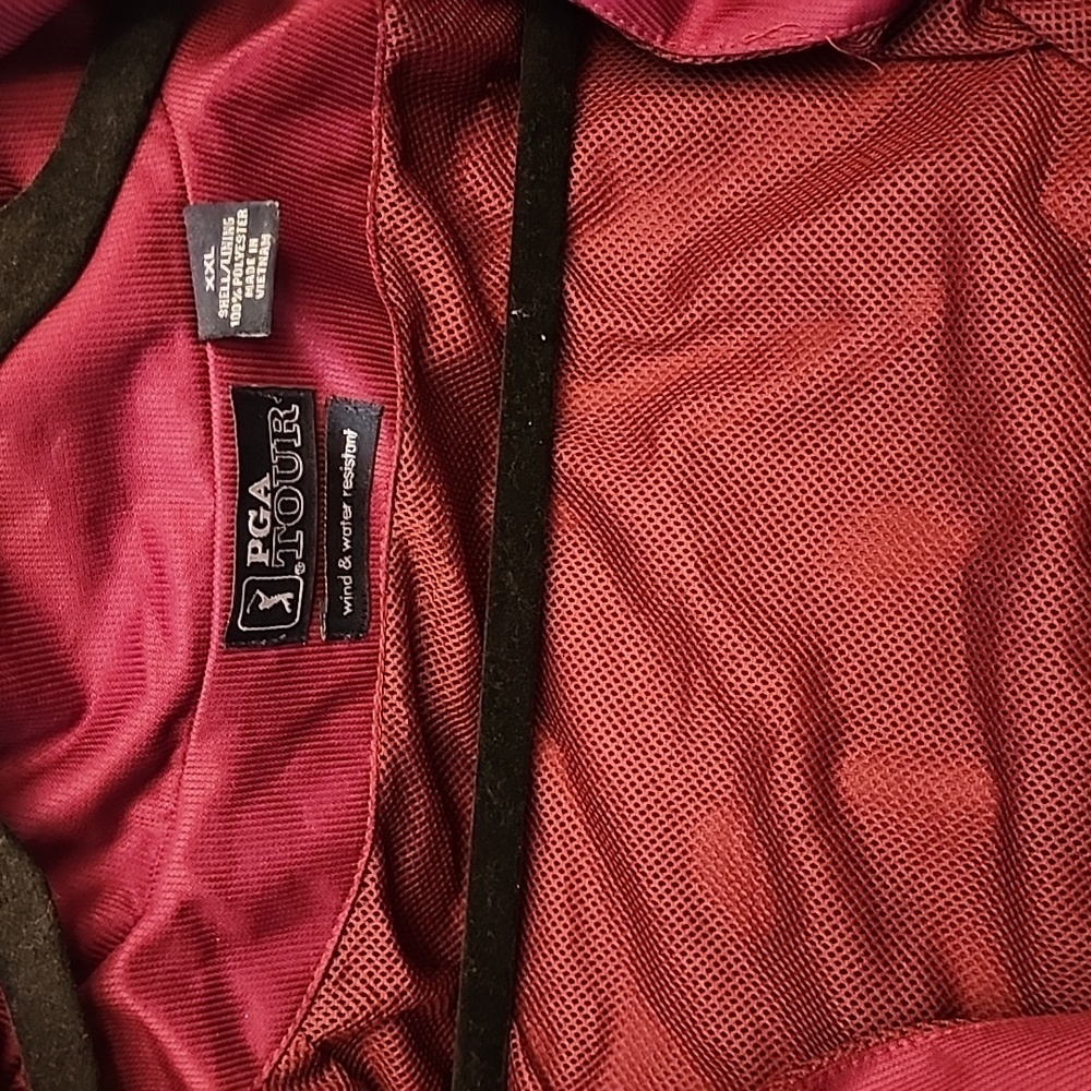 PGA Tour Red Jacket with Full-Zip and Fitted Cuffs - Picture 13 of 15
